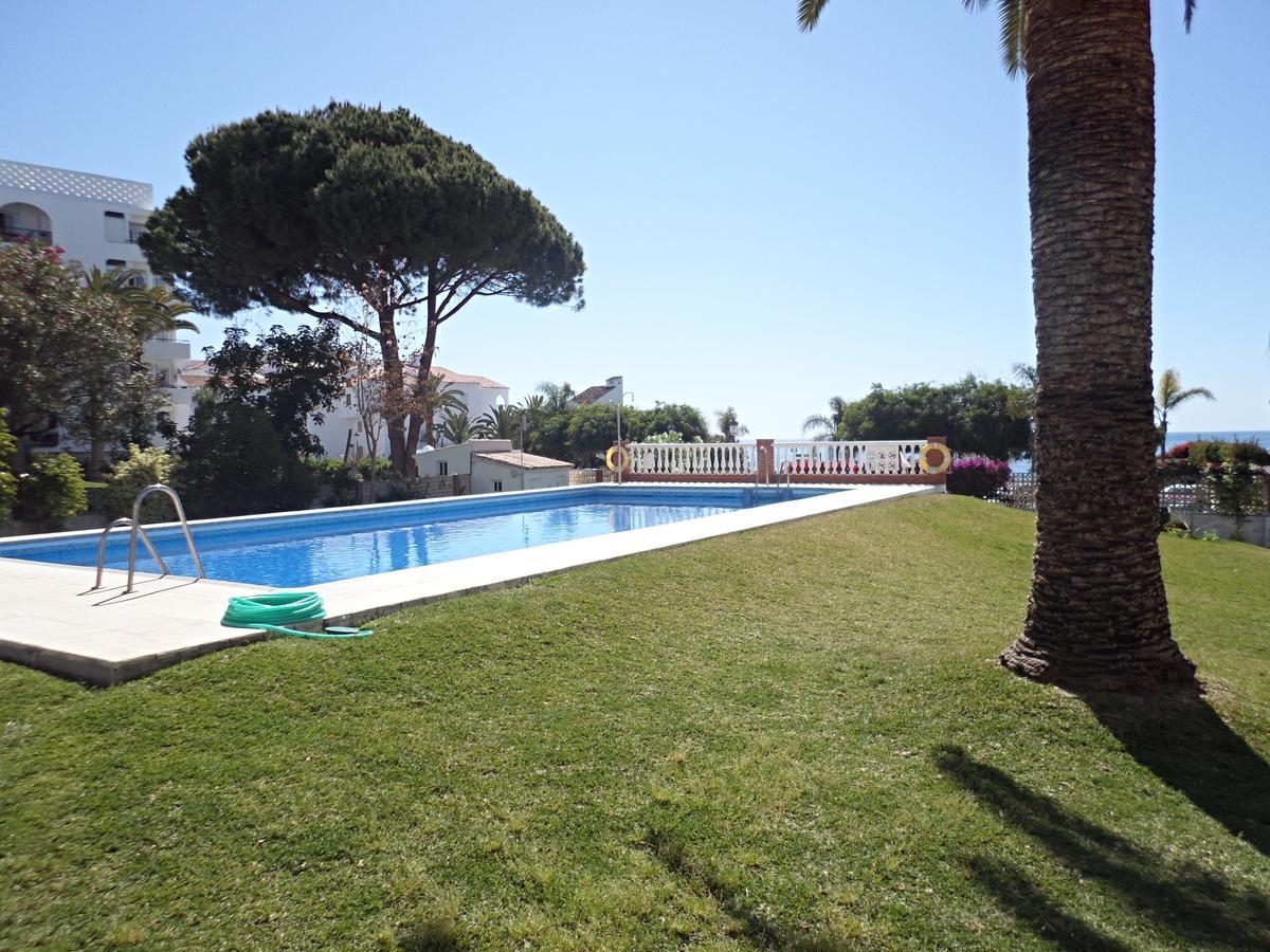 Carabeo I 18 Menyber Apartment Nerja Luaran gambar